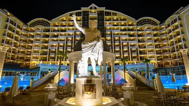 IMPERIAL PALACE (ex.VICTORIA PALACE HOTEL)
