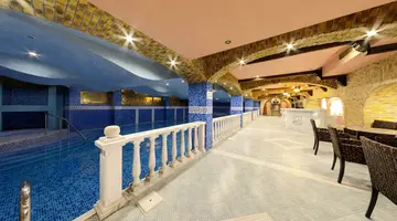 IMPERIAL PALACE (ex.VICTORIA PALACE HOTEL)