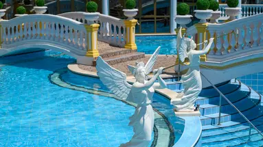 IMPERIAL PALACE (ex.VICTORIA PALACE HOTEL)