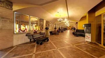 Imperial Palace (Ex.victoria Palace)