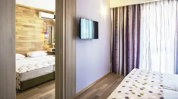 IMPERIAL RESORT