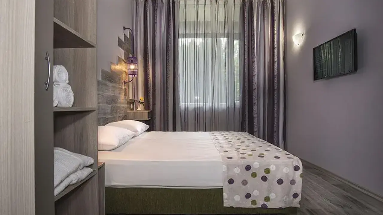 IMPERIAL RESORT