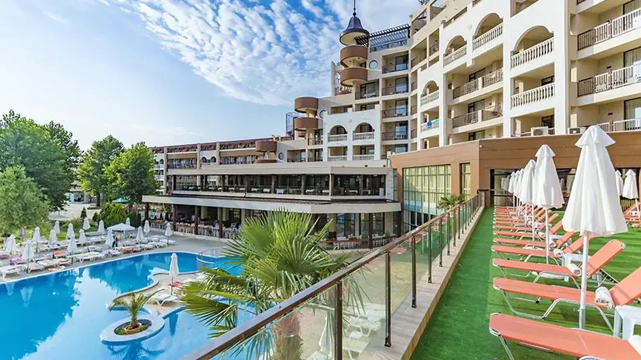 IMPERIAL RESORT