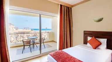 Imperial Shams Abu Soma ****