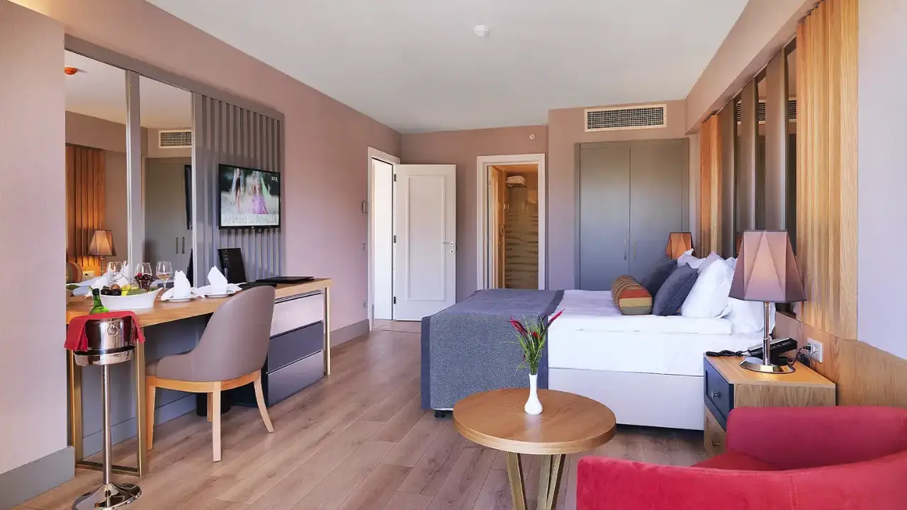 IMPERIAL TURKIZ RESORT HOTEL