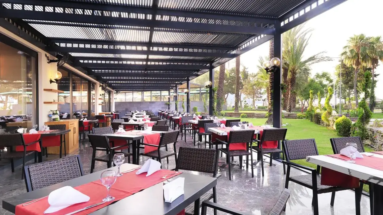 IMPERIAL TURKIZ RESORT