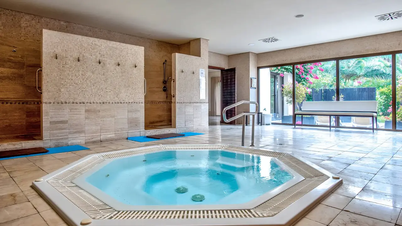 Impressive Playa Granada Club Resort