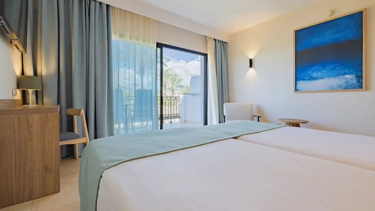 Impressive Playa Granada Golf