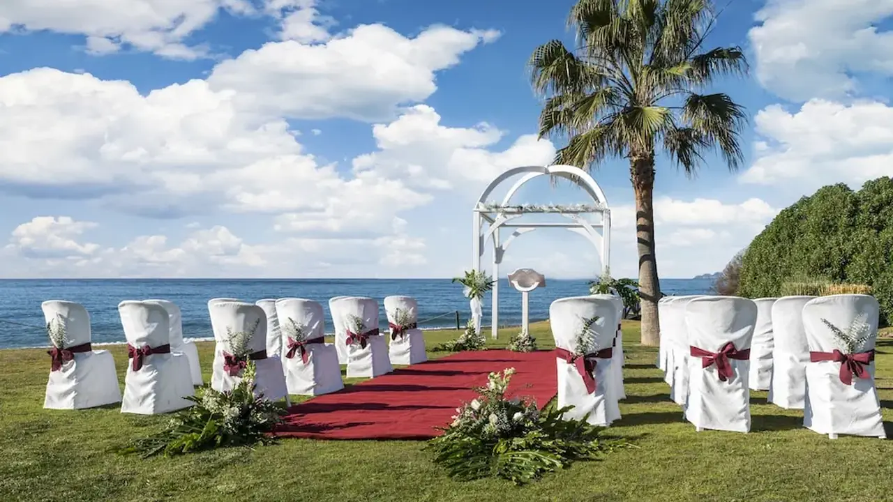 Impressive Playa Granada Golf