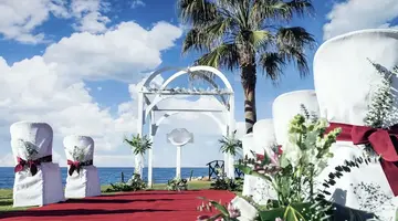 Impressive Playa Granada Golf