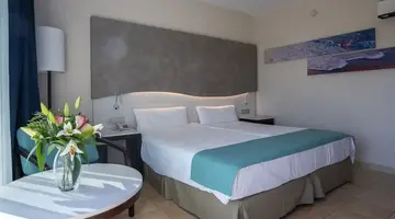 Impressive Playa Granada Golf