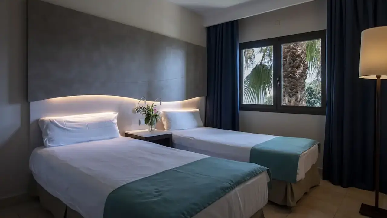 Impressive Playa Granada Golf