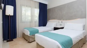 Impressive Playa Granada Golf