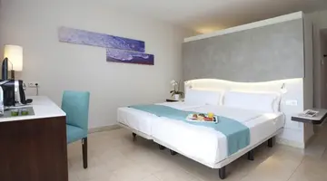 Impressive Playa Granada Golf