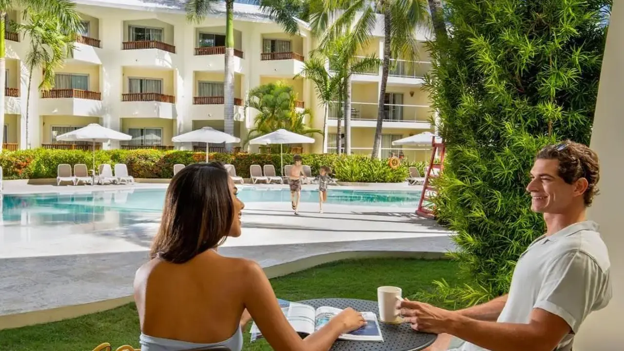 IMPRESSIVE PREMIUM RESORTS & SPAS