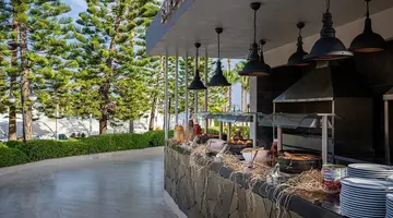 INCEKUM BEACH RESORT by OZ Hotels