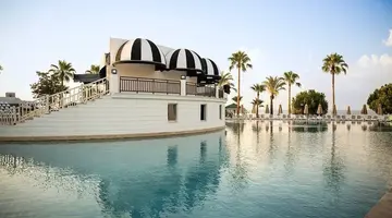 INCEKUM BEACH RESORT by OZ Hotels