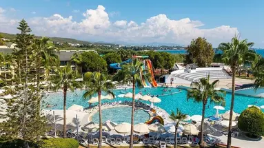 INCEKUM BEACH RESORT by OZ Hotels