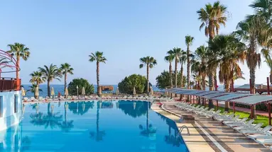 INCEKUM BEACH RESORT by OZ Hotels