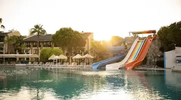 INCEKUM BEACH RESORT by OZ Hotels