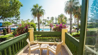 INCEKUM BEACH RESORT by OZ Hotels