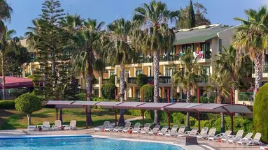 INCEKUM BEACH RESORT by OZ Hotels