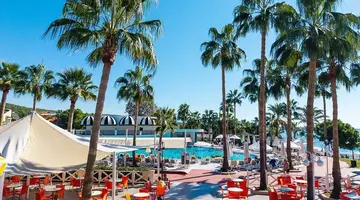 INCEKUM BEACH RESORT by OZ Hotels