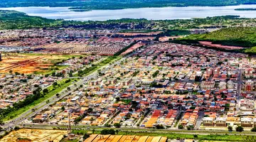 Indianie, dżungla, wodospady z pobytem na Los Roques