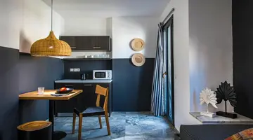 Indigo Inn Hotel