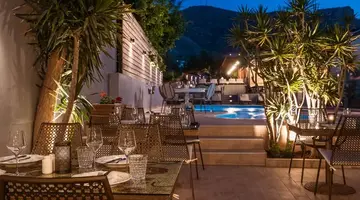 Indigo Suites Collection