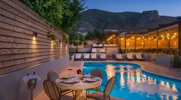 INDIGO SUITES COLLECTION