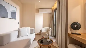 Indigo Suites Collection
