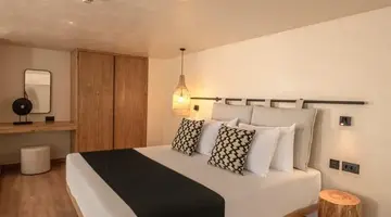 Indigo Suites Collection