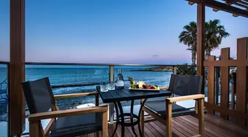 INFINITY BLUE BOUTIQUE HOTEL & SPA