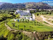 INFINITY RESORT TROPEA