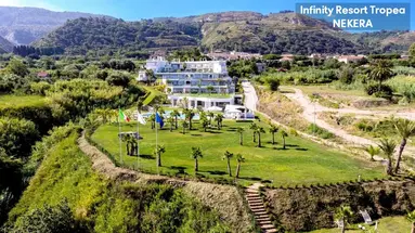 INFINITY RESORT TROPEA