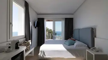 INFINITY RESORT TROPEA