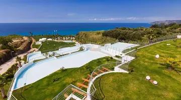 Infinity Resort Tropea