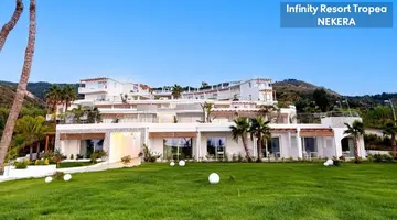 INFINITY RESORT TROPEA