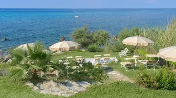 INFINITY RESORT TROPEA