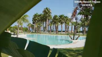 INFINITY RESORT TROPEA