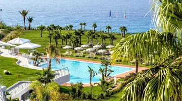 INFINITY RESORT TROPEA