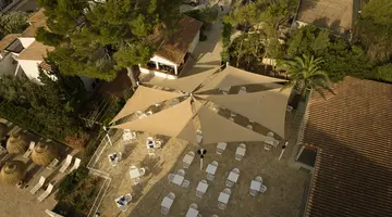 INMOOD AUCANADA HOTEL