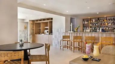 INMOOD AUCANADA HOTEL