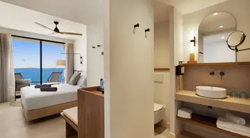 INMOOD AUCANADA HOTEL
