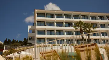 INMOOD AUCANADA HOTEL