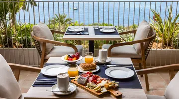 INMOOD AUCANADA HOTEL