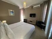 Inn & Art Hotel Gallery