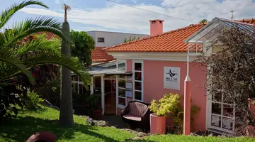 Inn & Art Hotel Gallery
