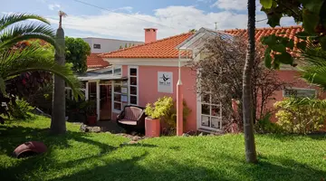 Inn & Art Hotel Gallery